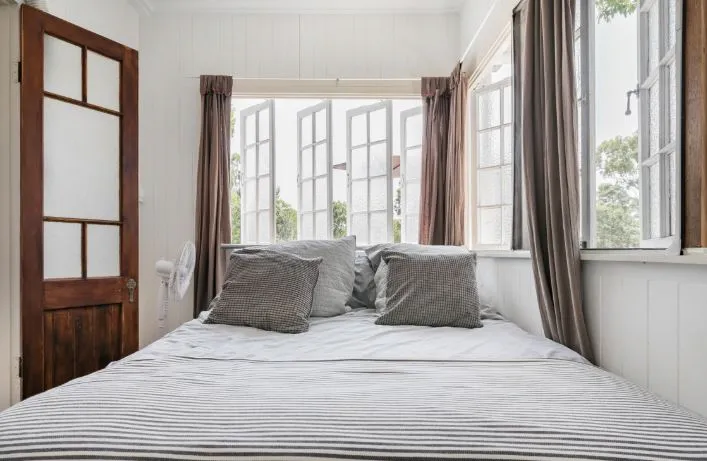 Lake Weyba accommodation 2nd bedroom